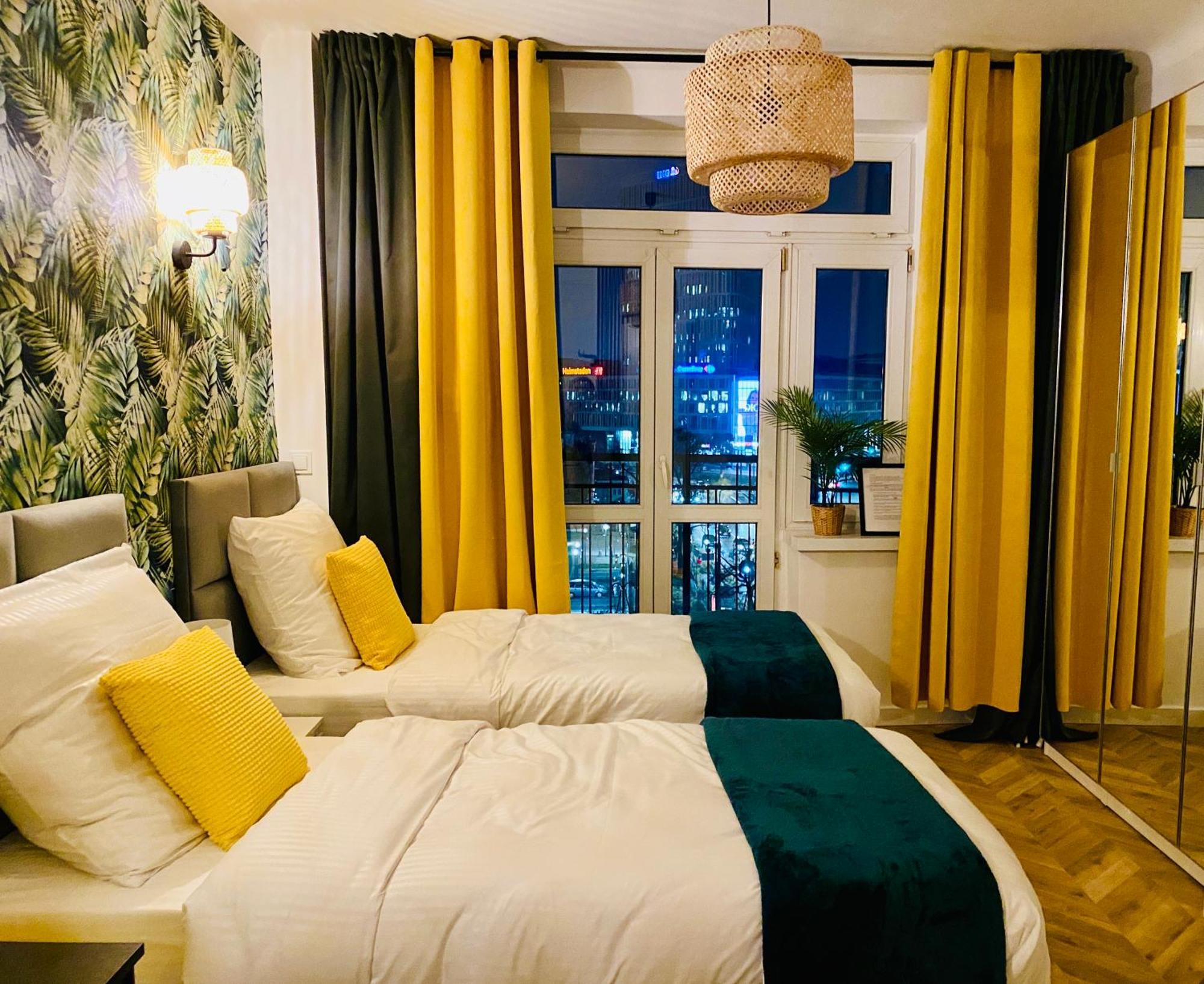 Olivia Apartments - Sloneczny Apartament W Centrum Warszawy, Plac Unii Lubelskiej, Lazienki Krolewskie, Pole Mokotowskie Varsovie Extérieur photo